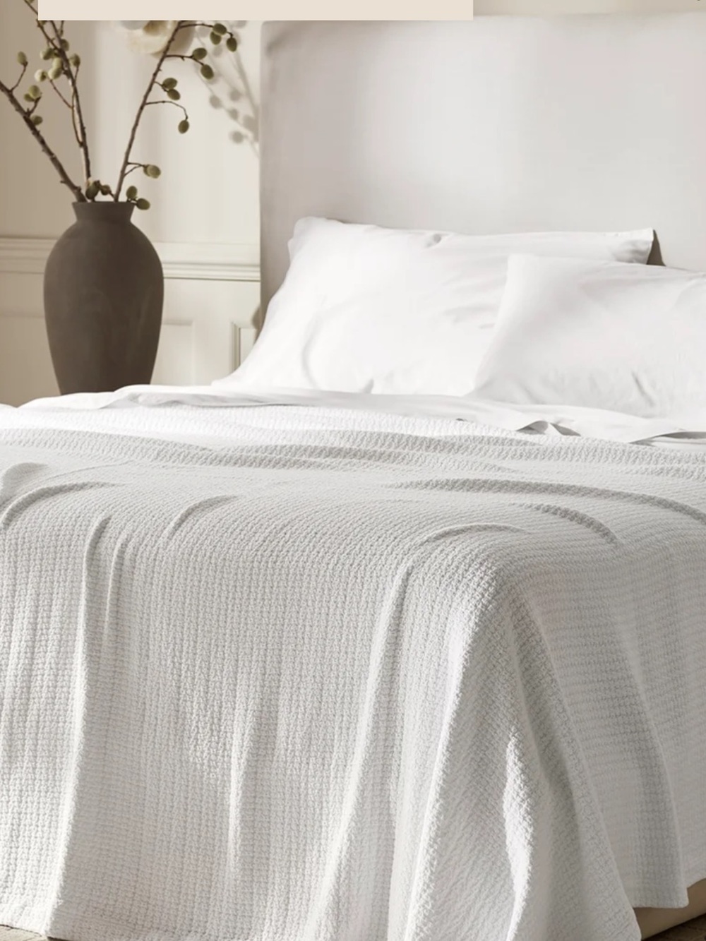Modern Crochet Bed Blanket
White Textured Bedspread White Bedding C/K